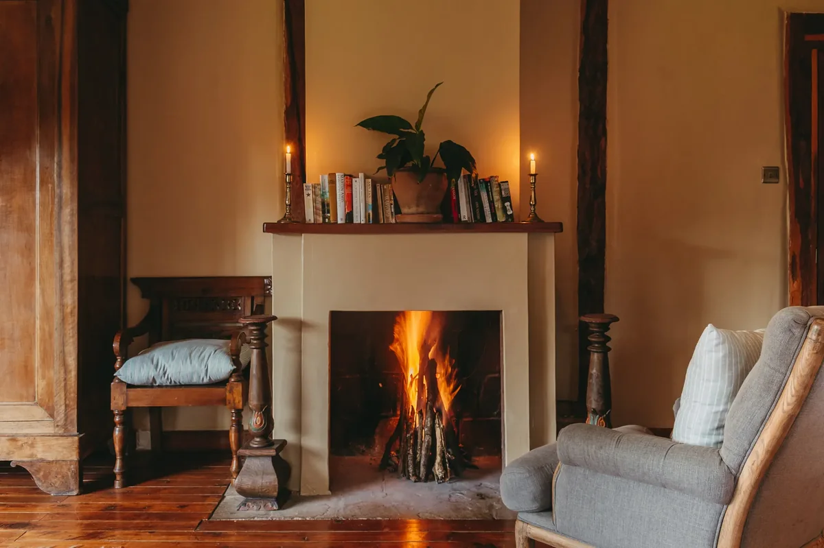 Secret Garden Suite interior